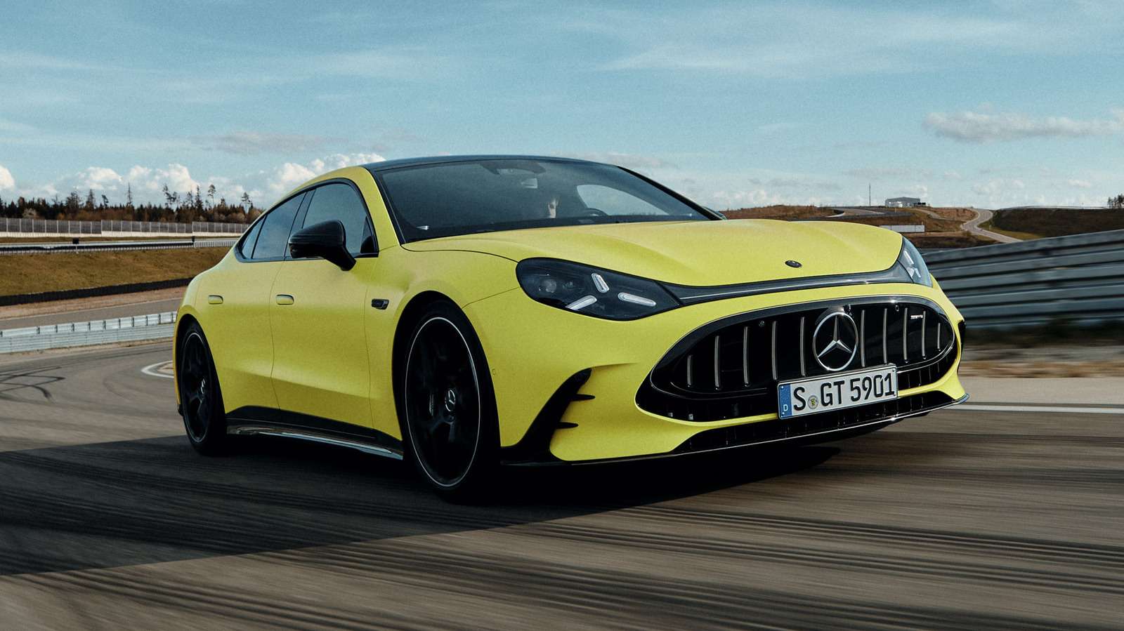 Mercedes-AMG GT 4-Door ไฟฟ้า 1,153 แรงม้า ท้าชน Porsche